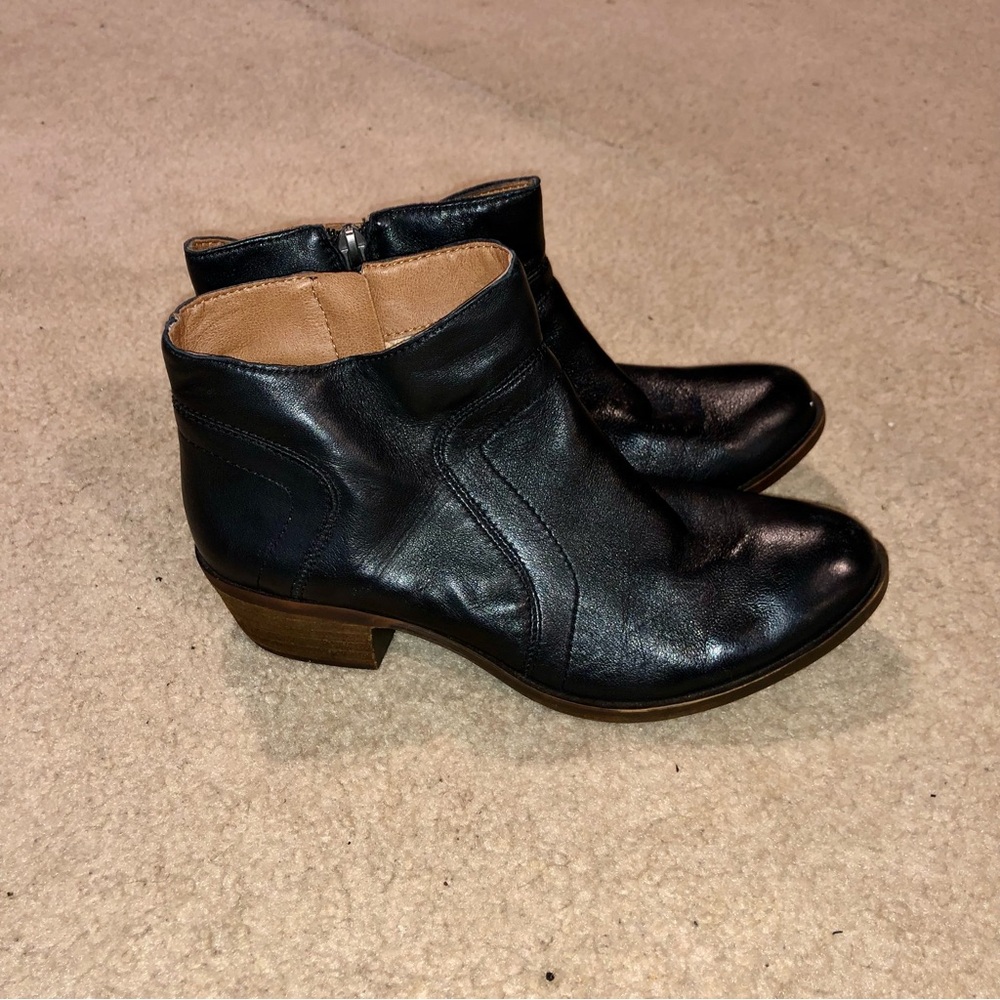 Lucky Brand Black Leather Ankle Booties with Brown Stacked Heel